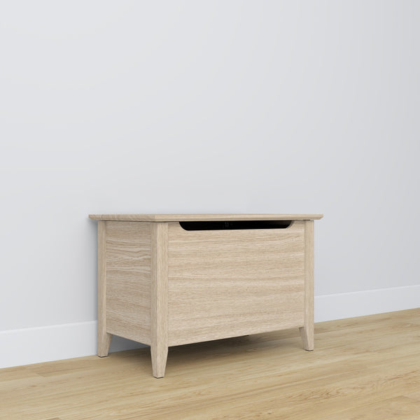 Chest oak bleached oak – open lid, spacious storage interior