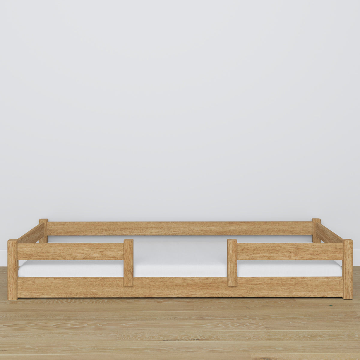 Low Bed Natural Oak – Oak Headboard, Close-up of Wood Quality